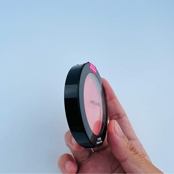 Wet N Wild Pearlescent Pink #1111555 Coloricon Makeup Blush Pressed Powder - Picture 3 of 6